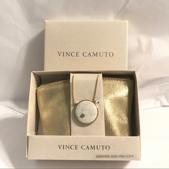 Vince Camuto Jewelry - Vince Camuto Necklace & Mini  Makeup Zipper Pouch